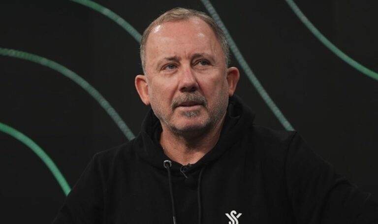 Sergen Yalçın’dan Galatasaray’a uyarı: ‘Sakın almayın, futbol hayatı bitmiş’ – Son Dakika Spor Haberleri